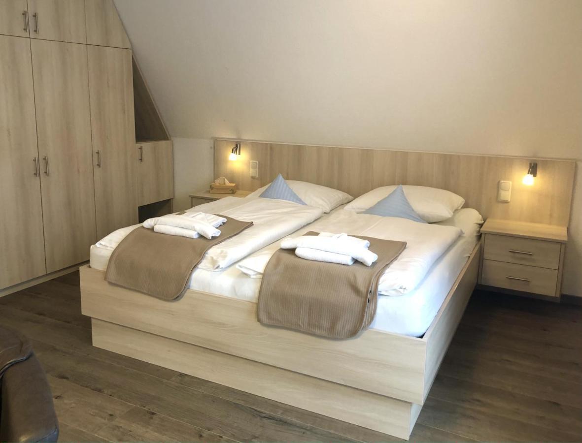 Gruenblau Relax Pension & Apartments Ρόστοκ Εξωτερικό φωτογραφία