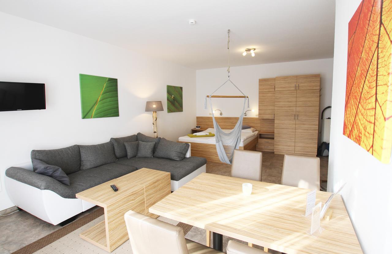 Gruenblau Relax Pension & Apartments Ρόστοκ Εξωτερικό φωτογραφία
